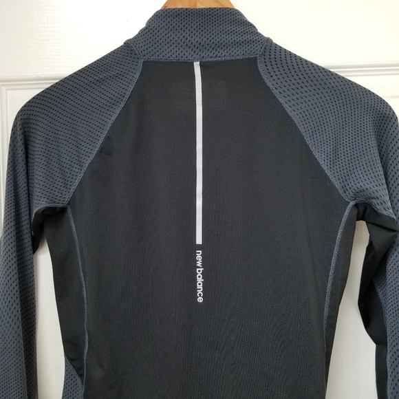 New Balance 1/2 zip running top - Picture 4 of 9